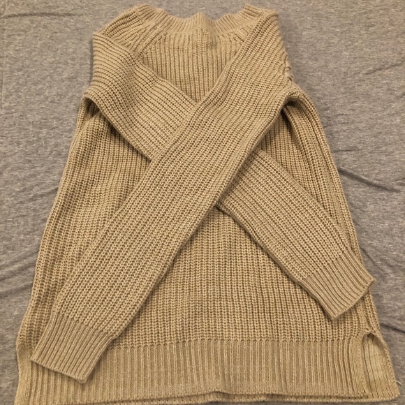 Tan sweater - Picture 3 of 5